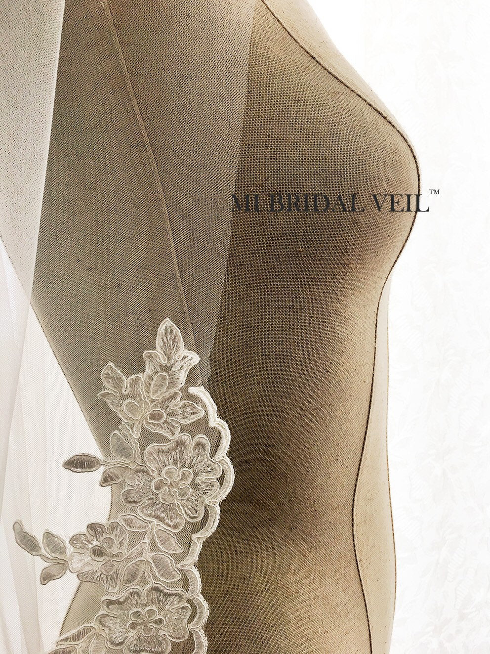 Lace Wedding Veil, Vintage Inspired Rose Lace Fingertip Bridal Veil, Lace at Chest, Mi Bridal