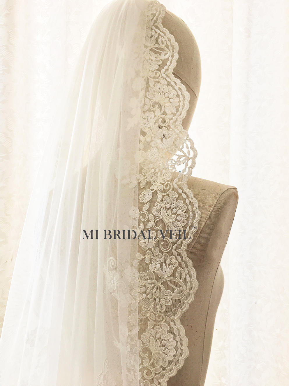 Lace Wedding Veil, Vintage Inspired Rose Lace Single Tier Bridal Veil, Mi Bridal