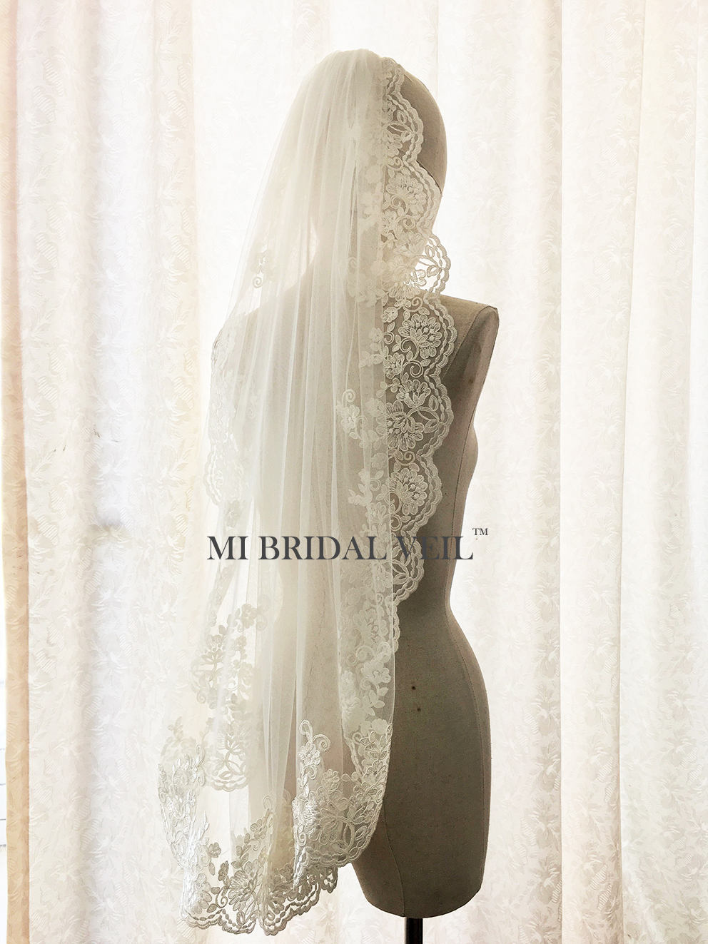 Lace Wedding Veil, Vintage Inspired Rose Lace Single Tier Bridal Veil, Mi Bridal