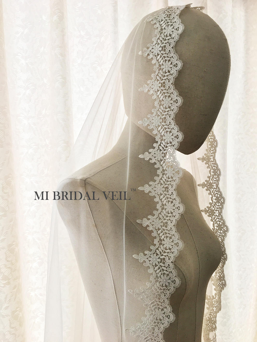 Mantilla Lace Veil, Venice Crochet Lace Bridal Veil, Rose w Leaf Lace Mi Bridal