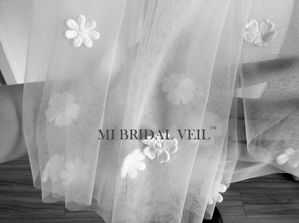 Wedding Veil with Flowers, Daisy Petal Boho Bridal Veil, Mi Bridal