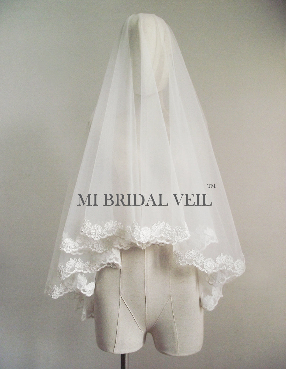 Lace Wedding Veil, Mantilla Rose Lace Veil, Bridal Veil w Blusher Fingertip, Mi Bridal