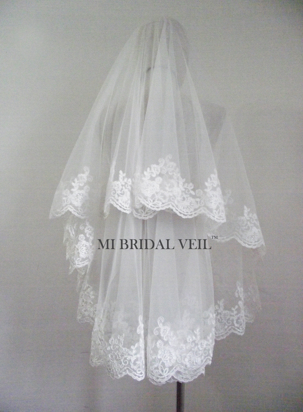 Mantilla Lace Wedding Veil, Vintage Inspired Rose Lace Bridal Veil, Mi Bridal