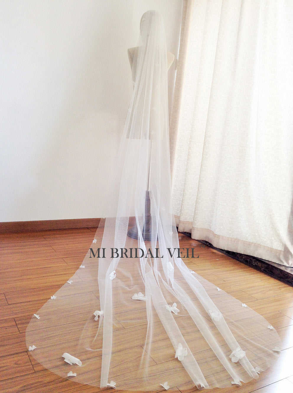 Wedding Veil with Flower, Beach Boho Petal Bridal Veil, Hand Sew Flower Mi Bridal