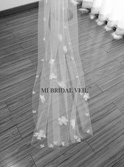 Wedding Veil with Flower, Beach Boho Petal Bridal Veil, Hand Sew Flower Mi Bridal