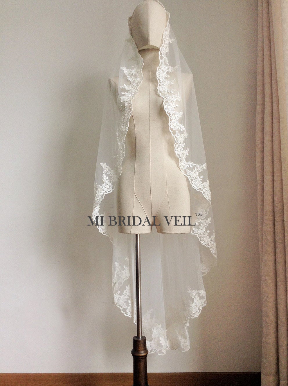 Mantilla Lace Wedding Veil, Vintage Inspired Rose Lace Veil, Mi Bridal