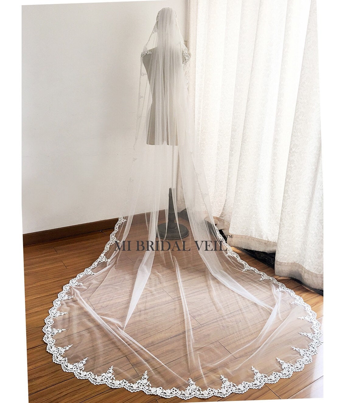 Cathedral Venice Lace Wedding Veil, Crochet Lace Bridal Veil, Mi Bridal