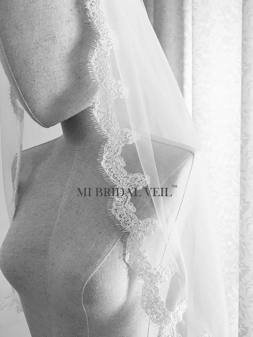 Lace Wedding Veil, Small Eyelash Lace Veil, Fingertip Single Tier Lace Veil, Mi Bridal