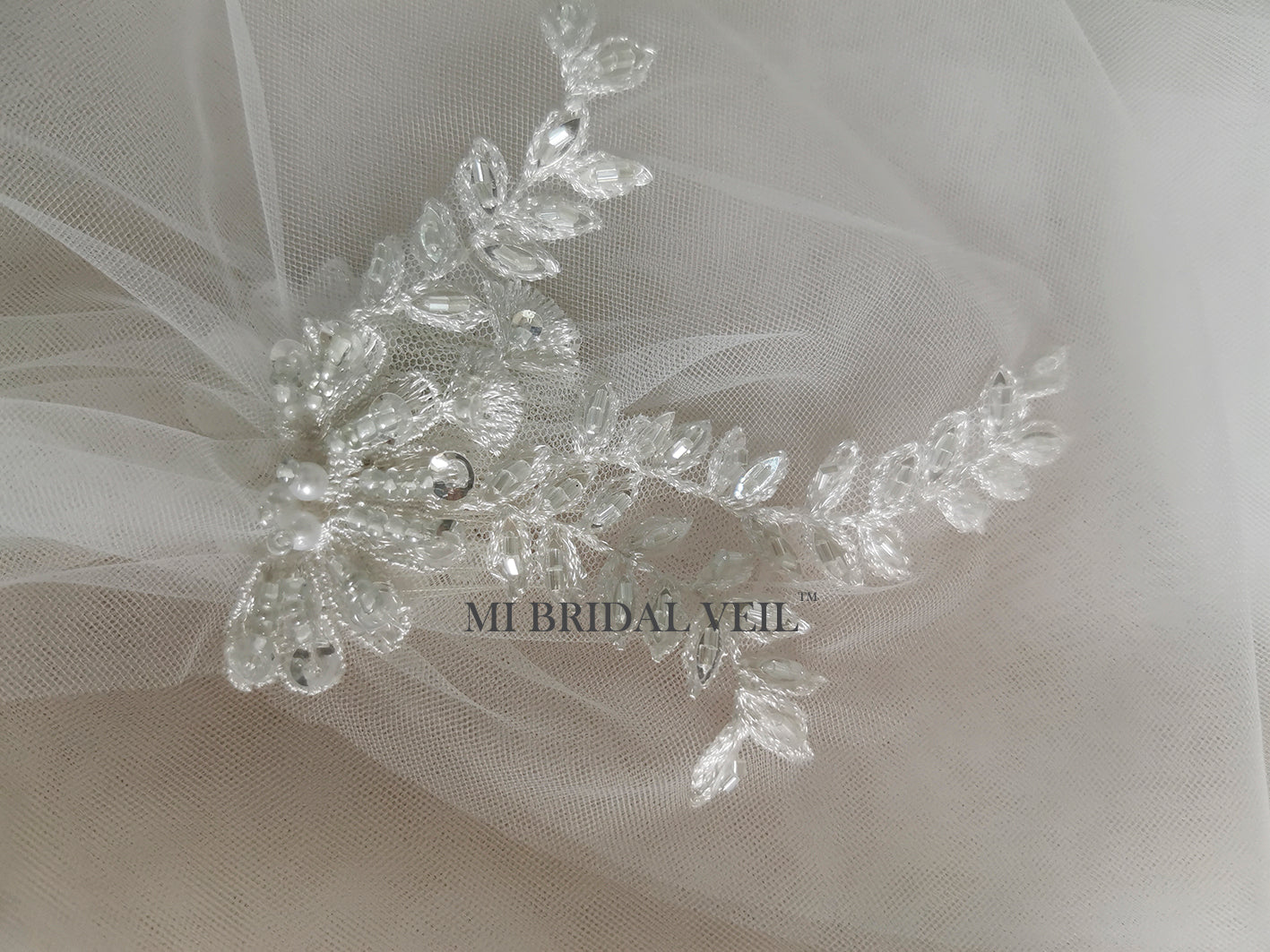 Juliet Cap Veil, Beaded Cap Wedding Veil, Vintage Style Veil, Beaded Flower Lace Boho Bridal Veil