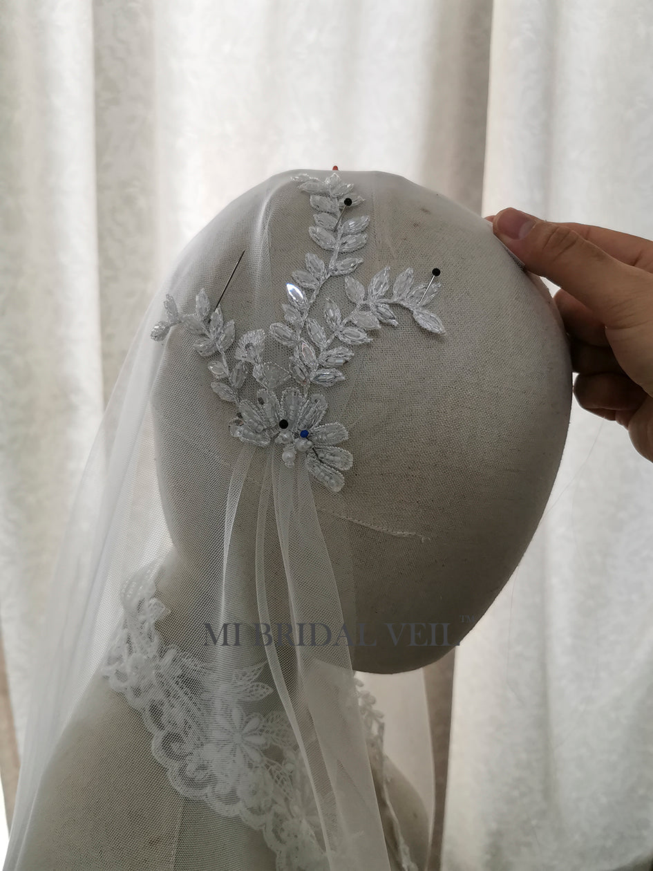 Juliet Cap Veil, Beaded Cap Wedding Veil, Vintage Style Veil, Beaded Flower Lace Boho Bridal Veil