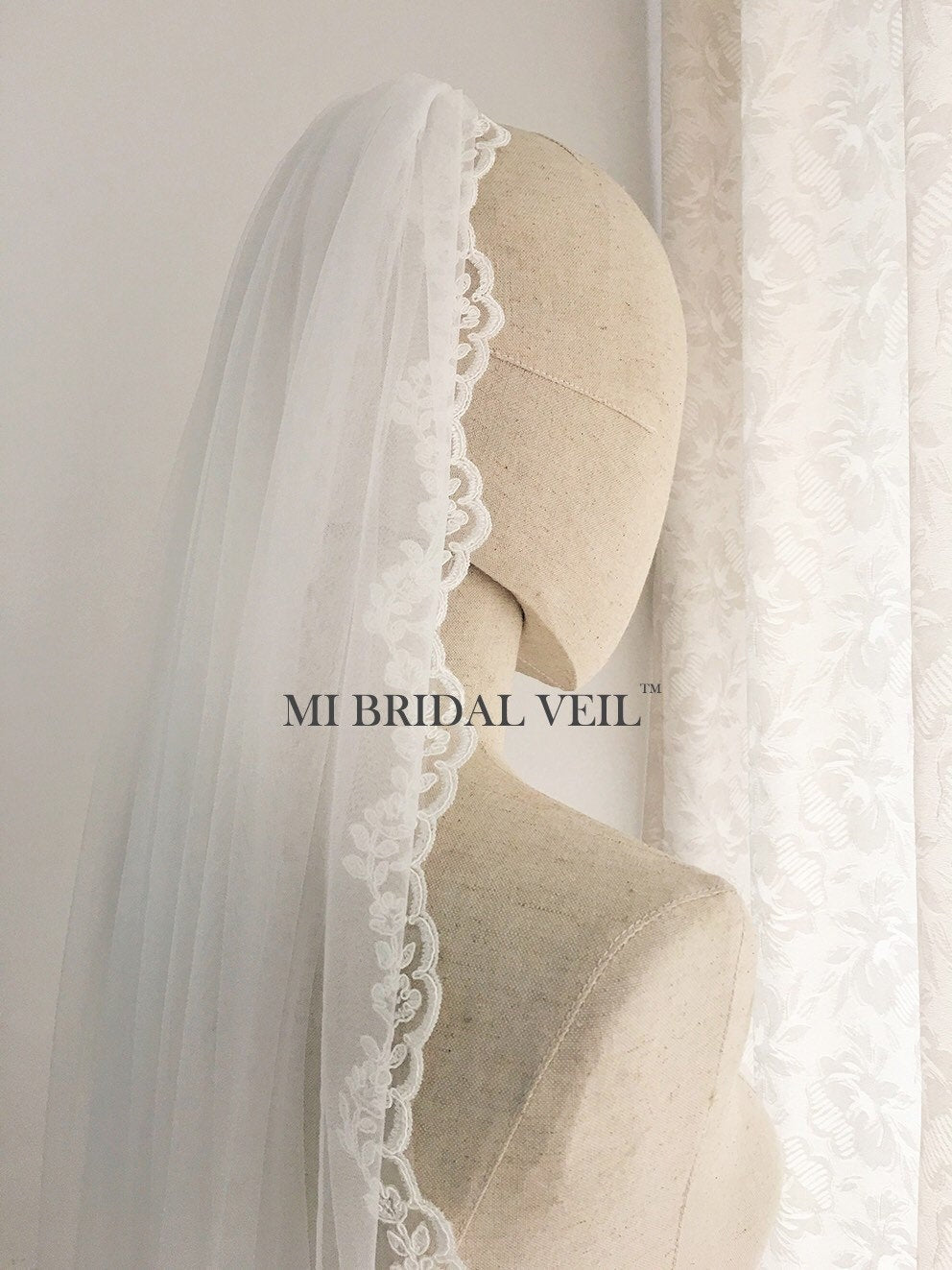Lace Wedding Veil, Vintage Inspired Small Rose Fingertip Bridal Veil, Mi Bridal
