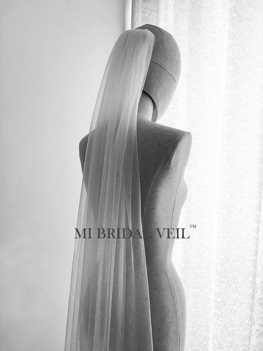 Wedding Veil, Soft and Sheer Tulle Bridal Veil, Smooth Tulle Veil in Fingertip, Floor, Chapel and Cathedral Length, Hand Sewn Metal Comb