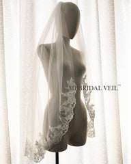 Lace Wedding Veil, Vintage Inspired Rose Lace Fingertip Bridal Veil, Lace at Chest, Mi Bridal
