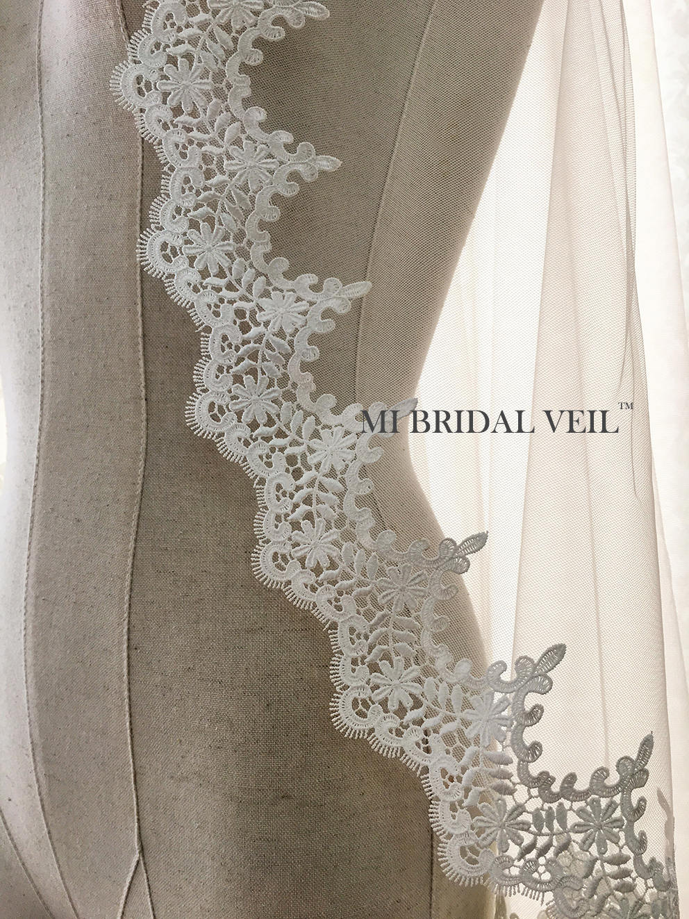 Mantilla Lace Veil, Venice Crochet Lace Bridal Veil, Rose w Leaf Lace Mi Bridal