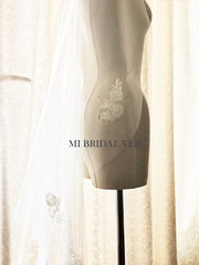 Mantilla Veil, Vintage Inspired Lace Appliqués Cap Veil, Mi Bridal