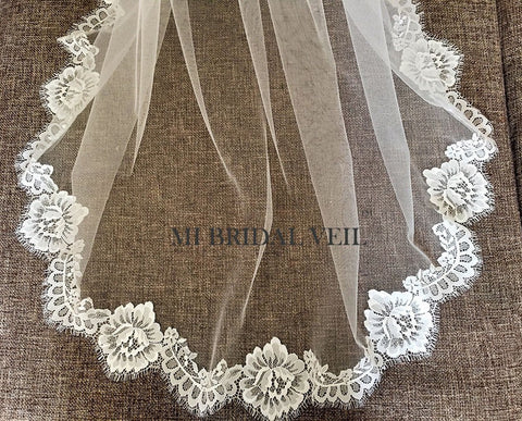 Lace Wedding Veil, Eyelash Rose Lace at Chest, Mi Bridal