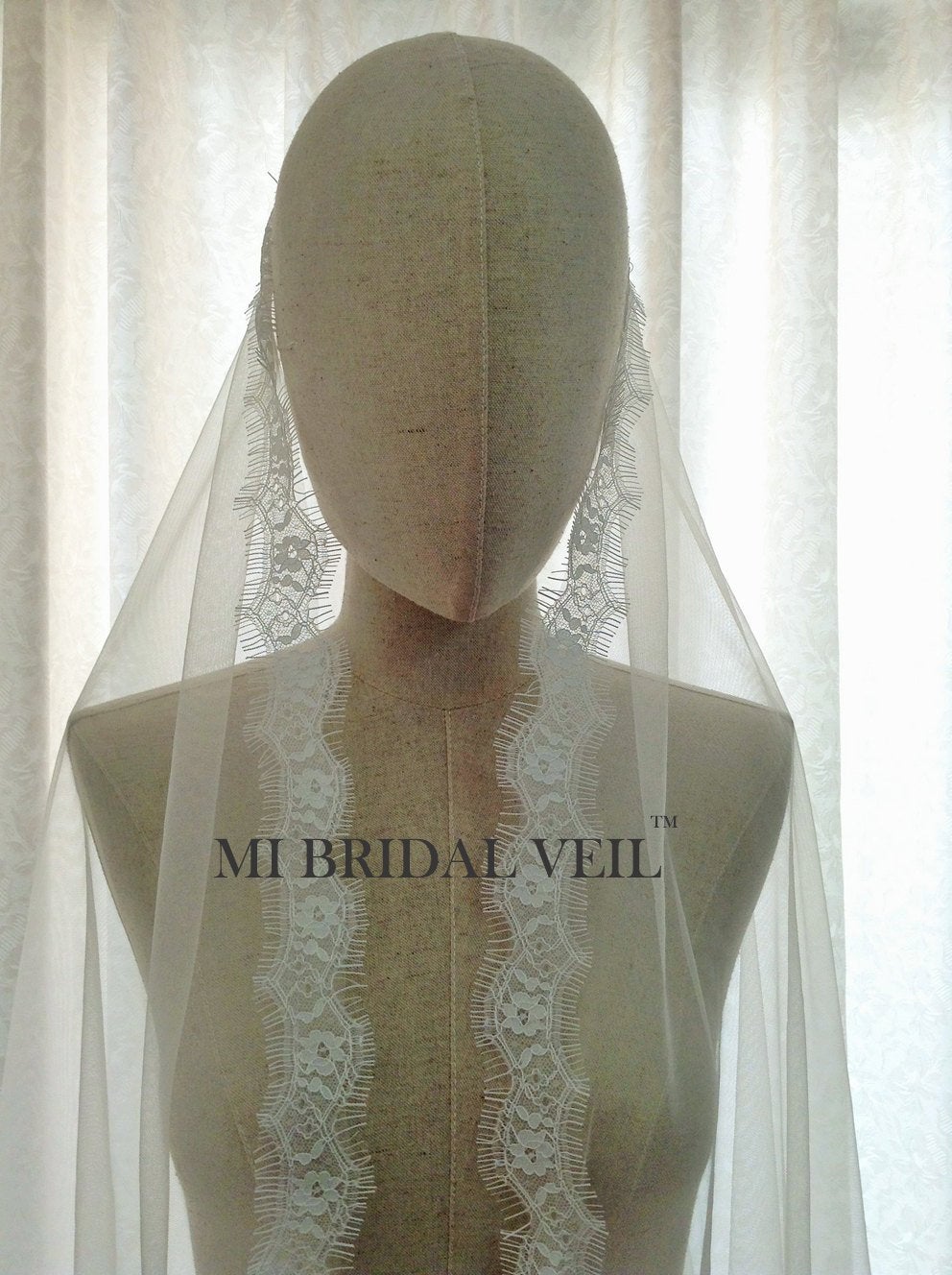 Cathedral Wedding Veil, Small Eyelash Chantilly Boho Lace Veil, Mi Bridal
