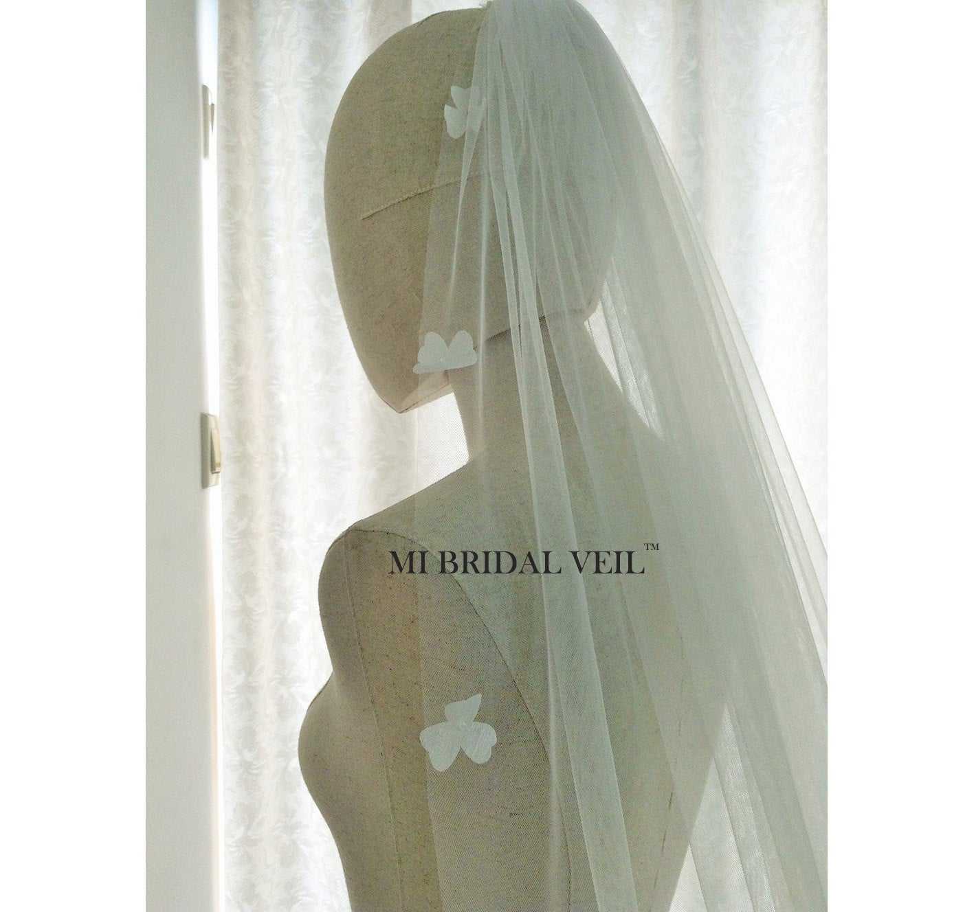 Wedding Veil with Flower, Beach Boho Petal Bridal Veil, Hand Sew Flower Mi Bridal