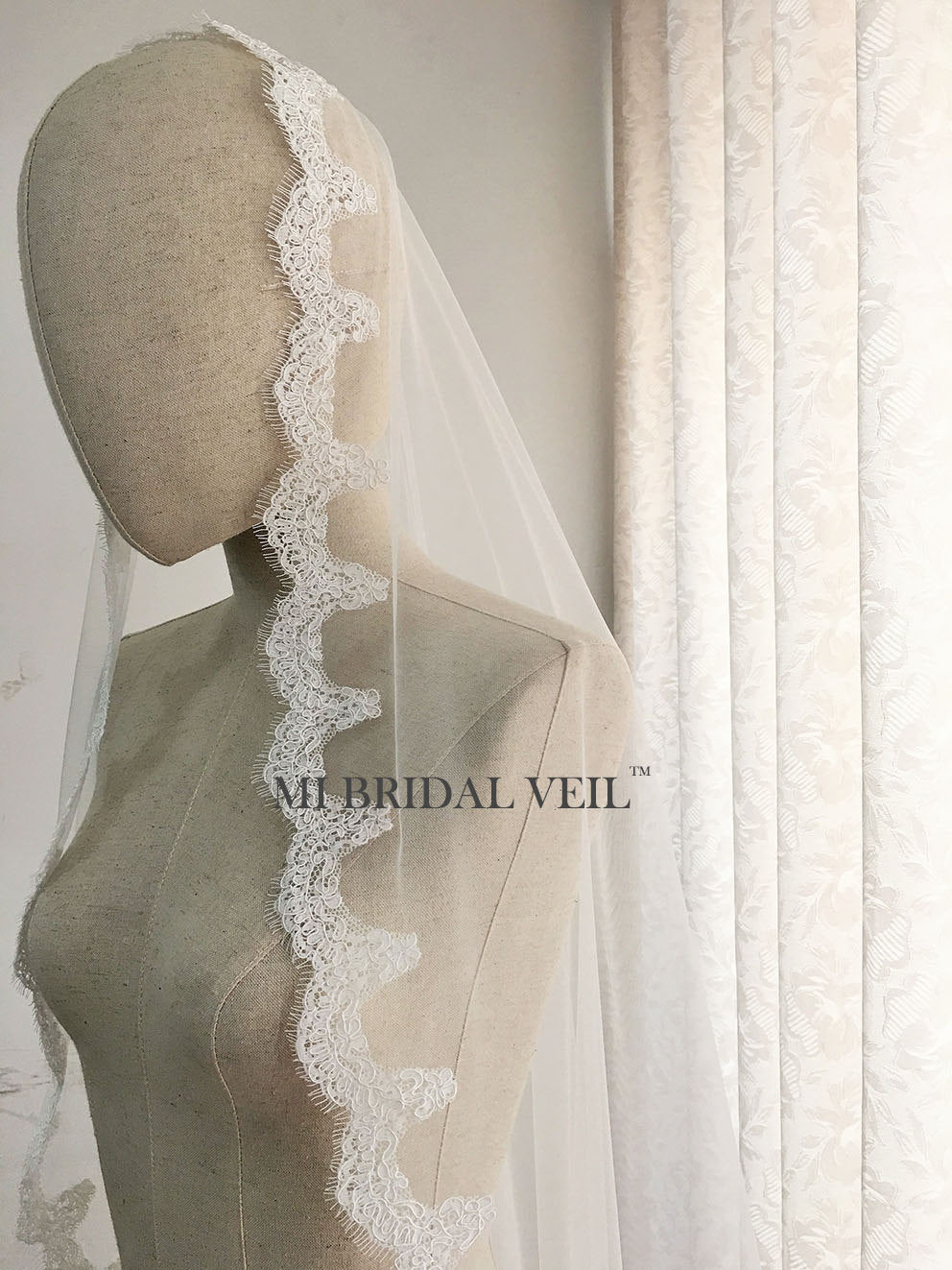 Mantilla Lace Wedding Veil, Fingertip Small Eyelash Lace Veil, Mi Bridal